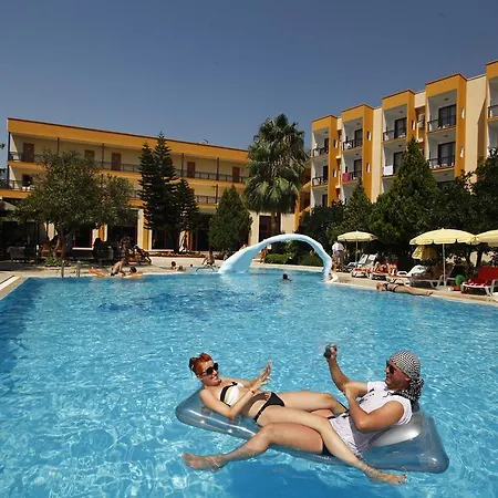 Club Mira Hotel