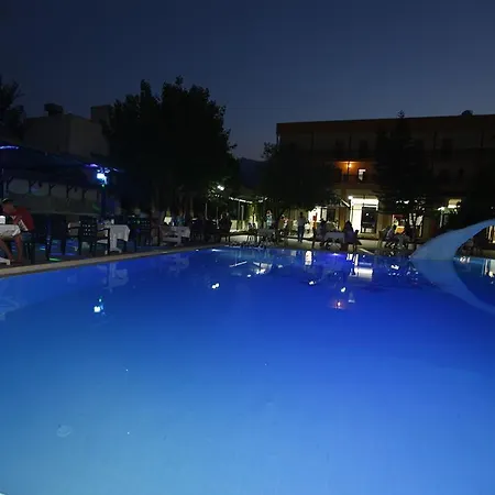 Hotel Club Mira