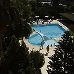 Hotel Club Mira 3*
